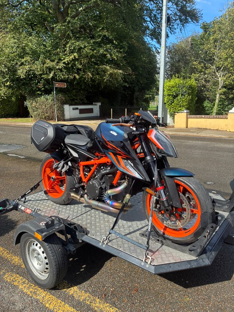 The KTM takes the easy way